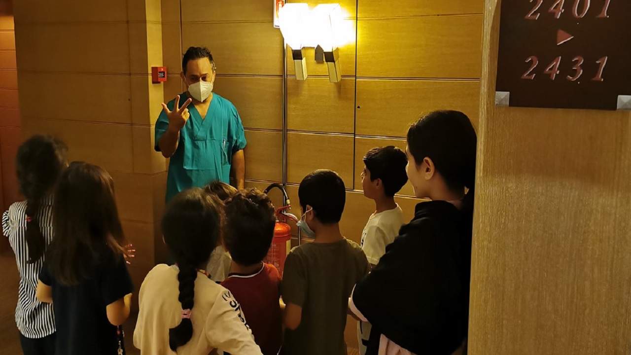 Francesco Fisco, l'infermiere saccense che fa felici i bambini afghani