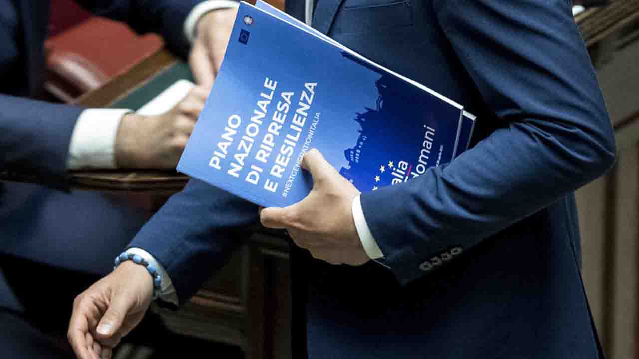 Camera dei Deputati - Comunicazioni del Presidente del Consiglio Mario Draghi sul Recovery plan