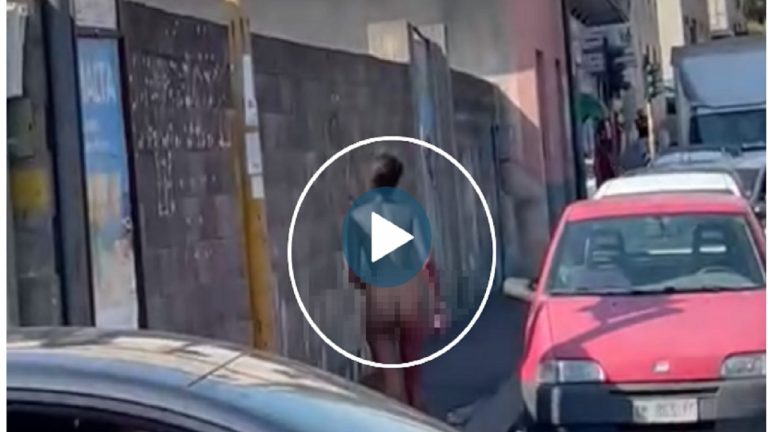 ragazza nuda ct 2021