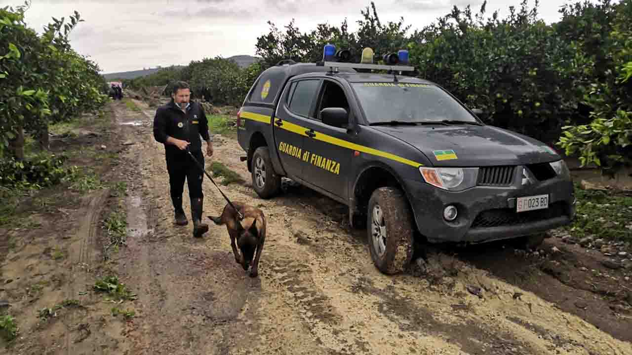 Guardia Finanza ritrovamento cadavere alluvione Catania 2021