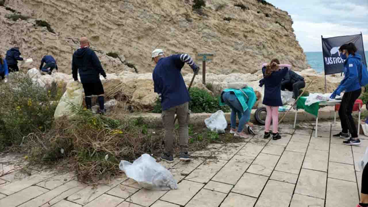 PlasticFree 31 ott 2021 5 - 1280X720