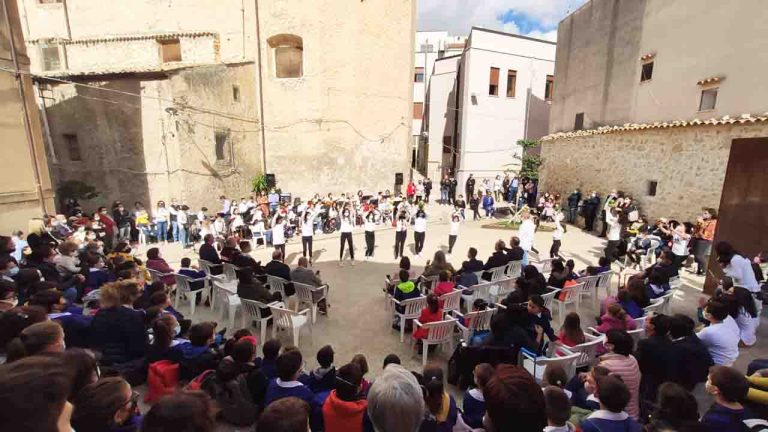 Scuola Manzoni Cianciana 3
