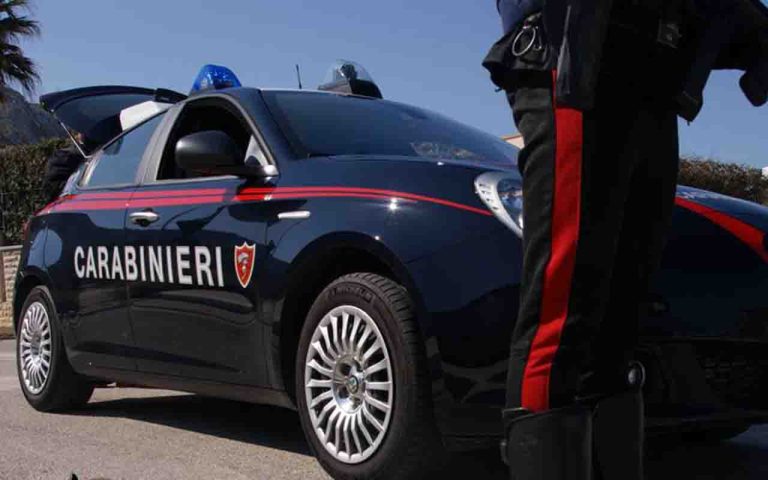 carabinieri pattuglia