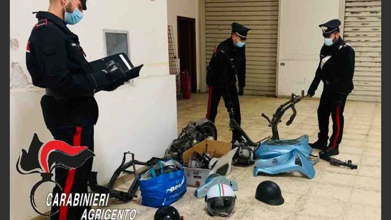CARABINIERI AG RICICLAGGIO MOTORINI