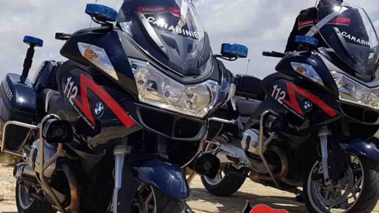 Carabinieri moto