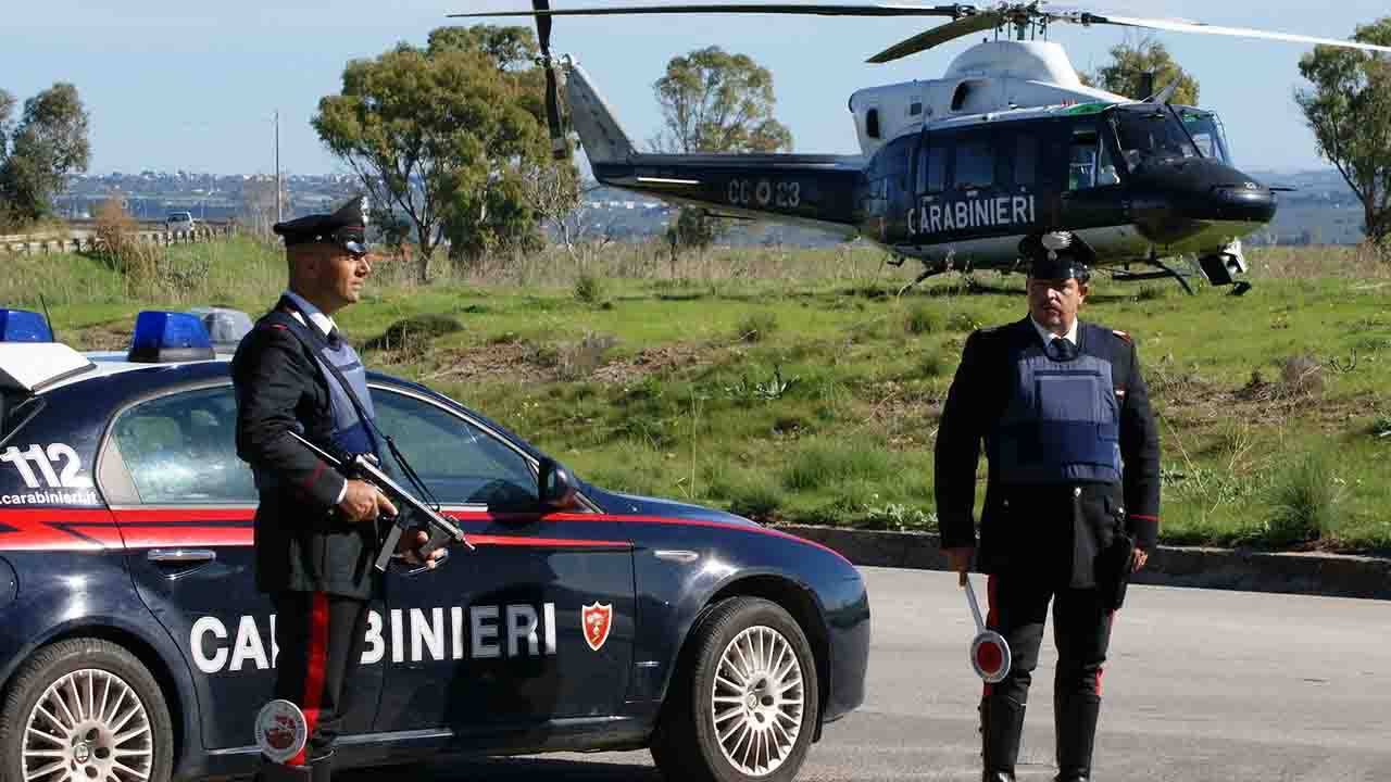 foto carabinieri castelvetrano