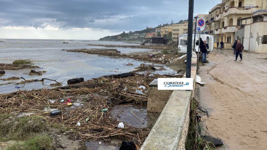 Maltempo, protesta residenti Foggia