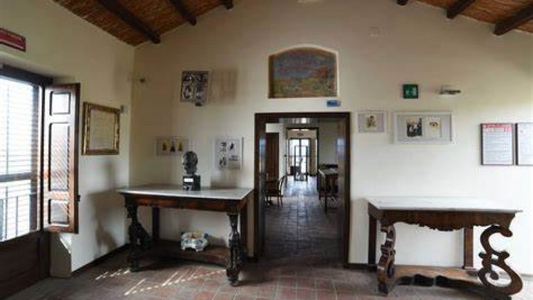 casa museo pirandello interni