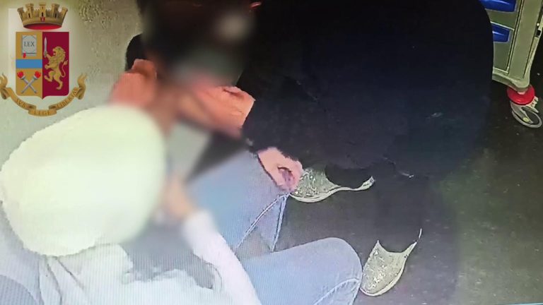 false vaccinazioni palermo