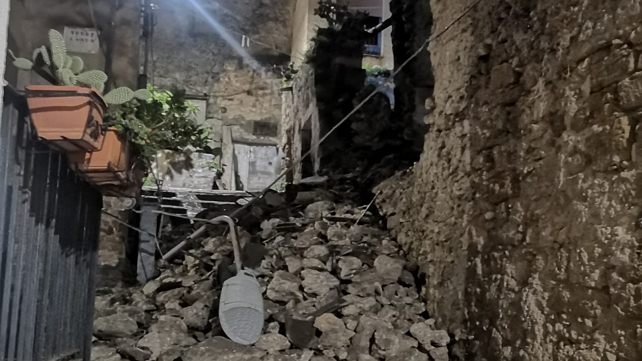 vicolo castello casa crollata 2021
