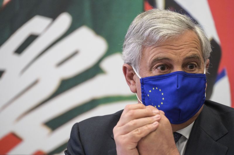 Quirinale, Tajani “Da noi nomi d’area, il resto si vedrà dopo”