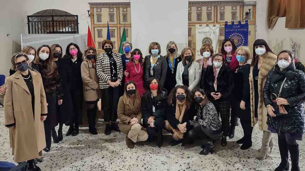 Gemellaggio Inner Wheel Sciacca Terme e Inner Wheel Terrae Sinus 7