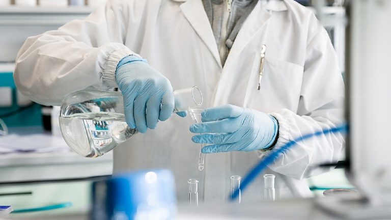 laboratorio analisi acqua