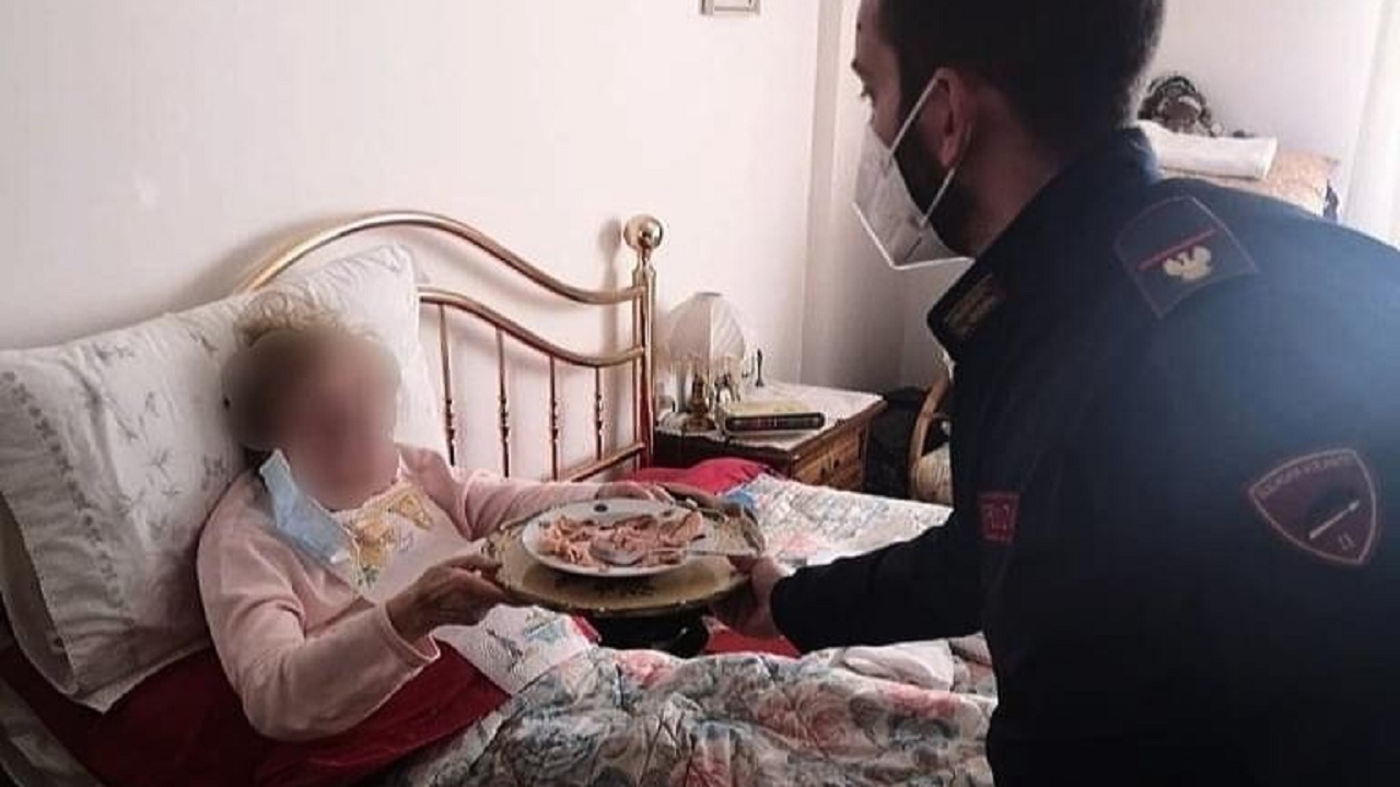 poliziotti cuochi 2022