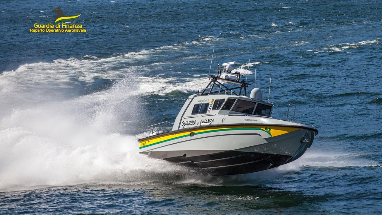 Guardia Finanza motovedetta