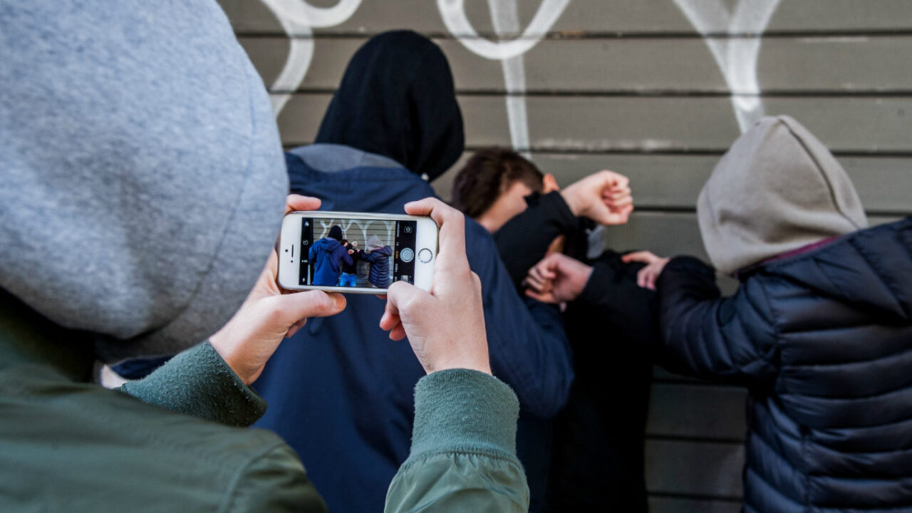 cyberbullismo--1280x720