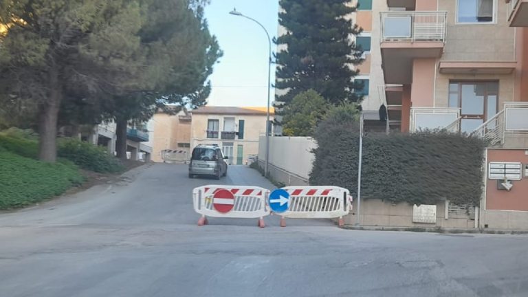 incrocio via nastasi e via del sole chiuso 2022