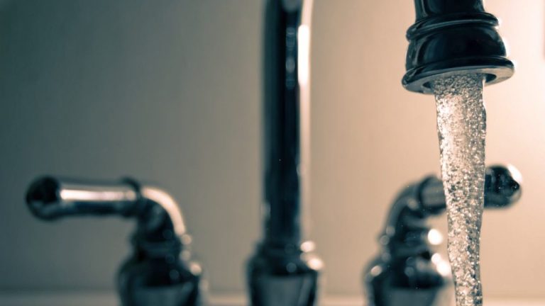 rubinetto acqua