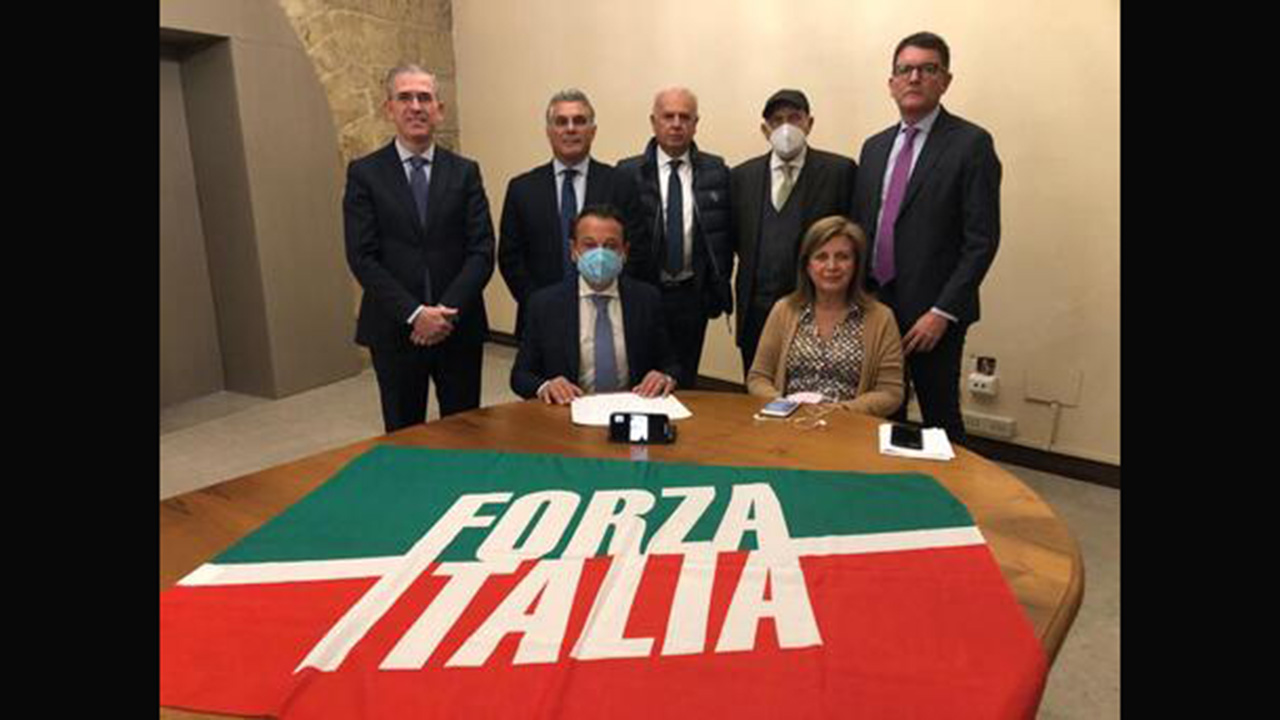 Forza Italia sette deputati dissidenti 16 marzo 2022