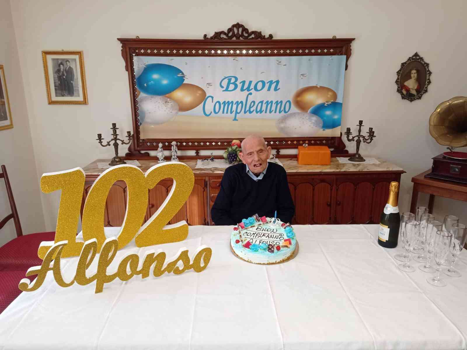 MENFI 102 ANNI