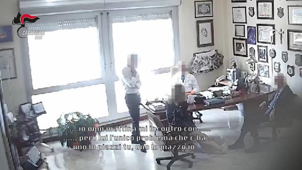 aRRESTI gULOTTA E ALTRI