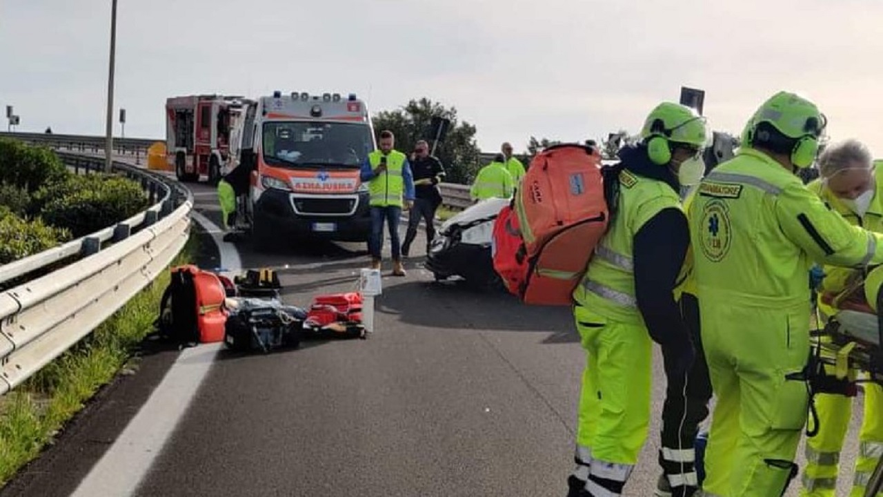 incidente palermo mazara 2022