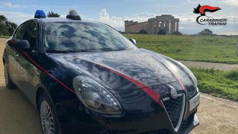 Carabinieri pattuglia TRAPANI