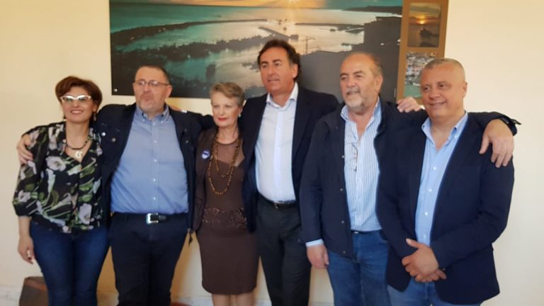 Giunta Messina cinque