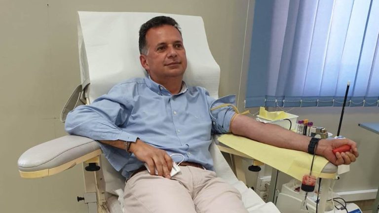 Zappia dona il sangue