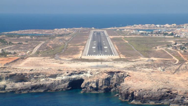 aeroporto lampedusa