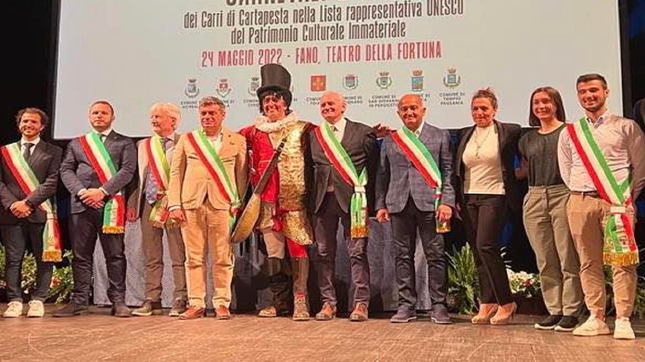 Carnevale patrimonio immateriale Unesco, oggi a Fano la sottoscrizione del progetto