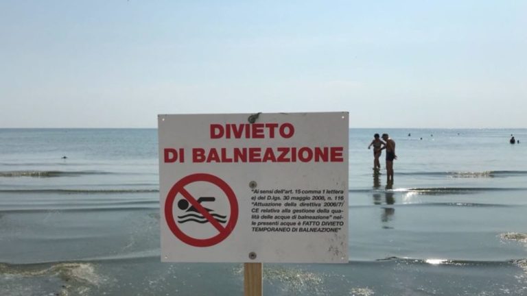 divieto balneazione