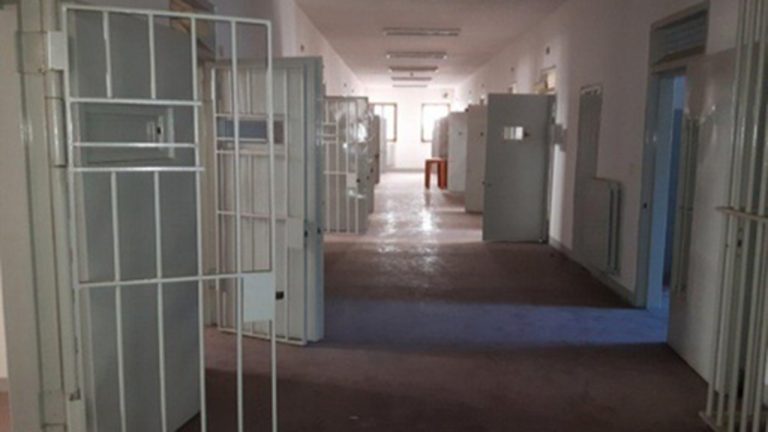 Carcere carceri cella celle detenuti detenuto