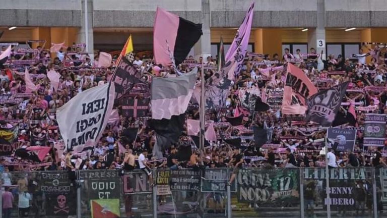 Palermo curva rosanero