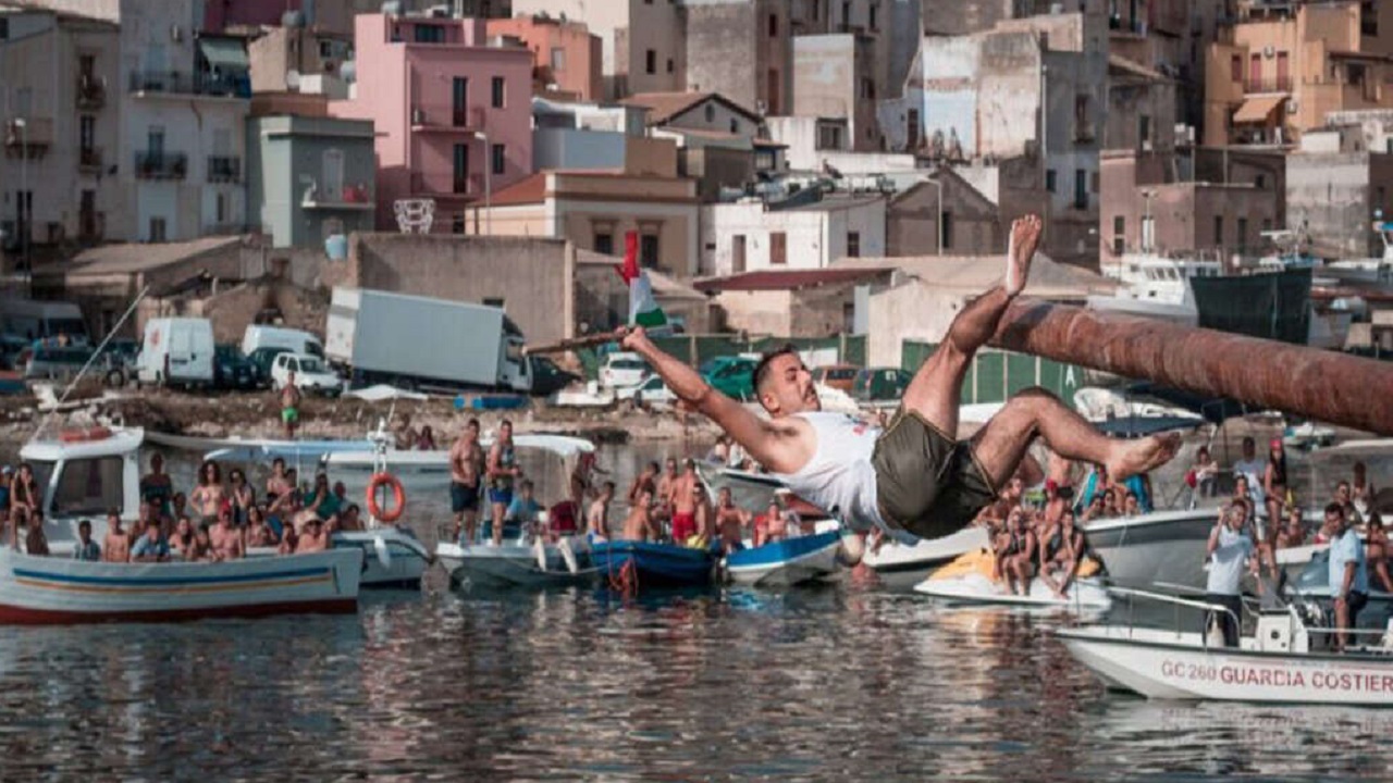 Festa San Pietro, no ai giochi