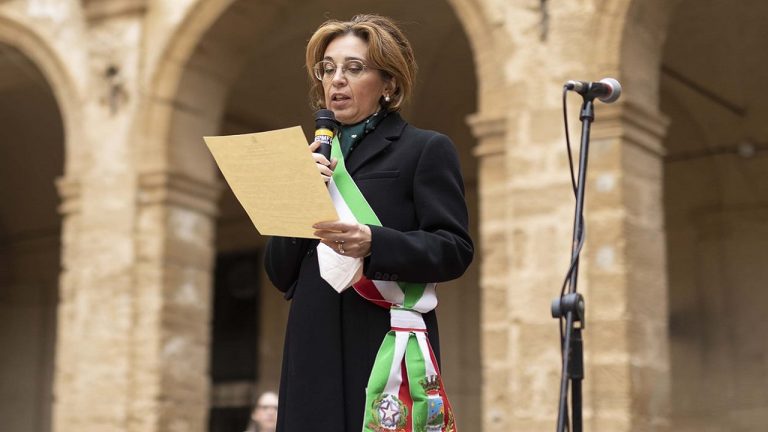 francesca valenti fascia