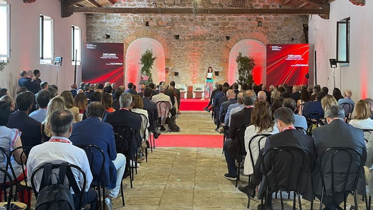 mUSEO 5 sENSI fORUM uNICREDIT