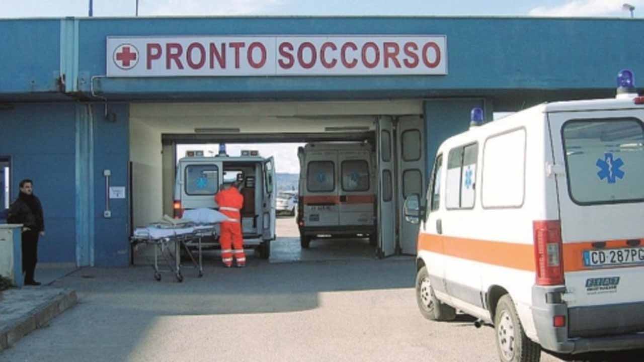 In Sicilia i pronto soccorso al collasso: in servizio 414 medici su 786