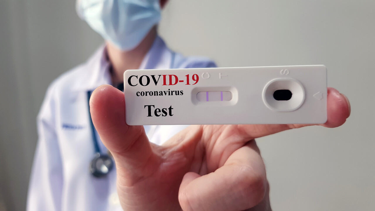 Covid, bollettino Dasoe: contagi in calo. Al via la nuova fase di vaccinazione booster