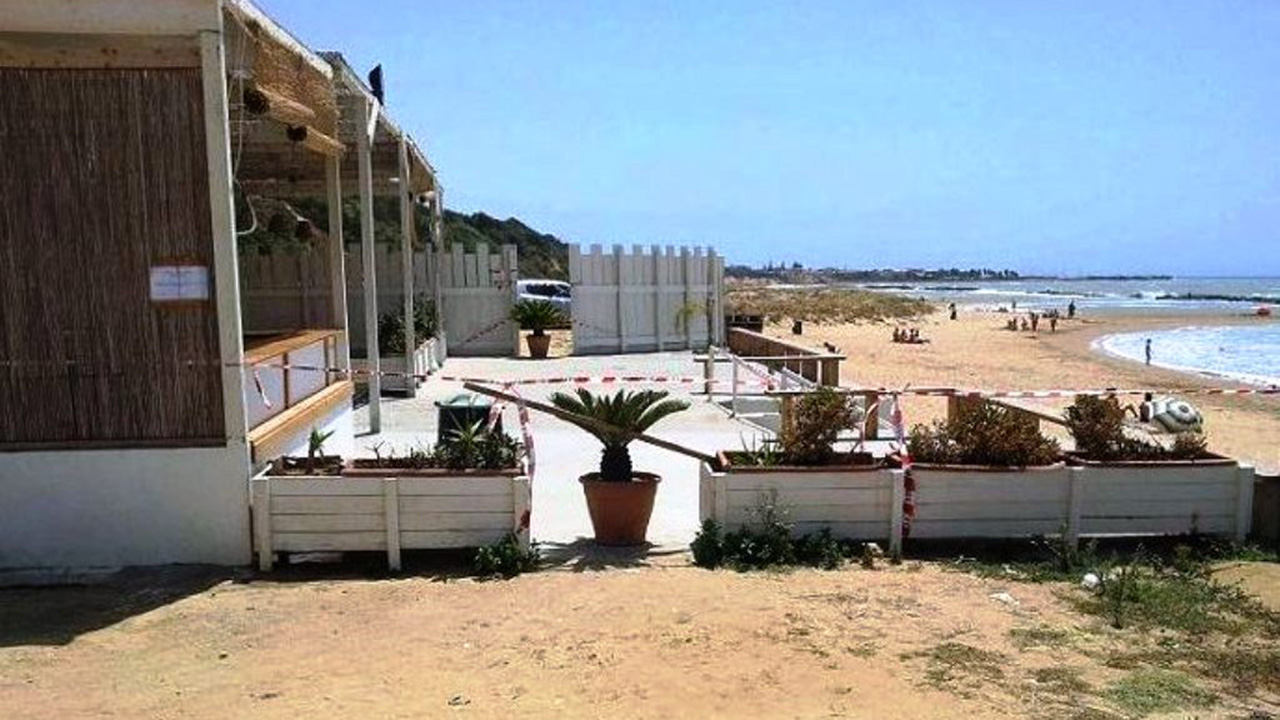Ipotesi di reati urbanistici, paesistici e demaniali: sequestro preventivo del “Maddalusa Launch Beach