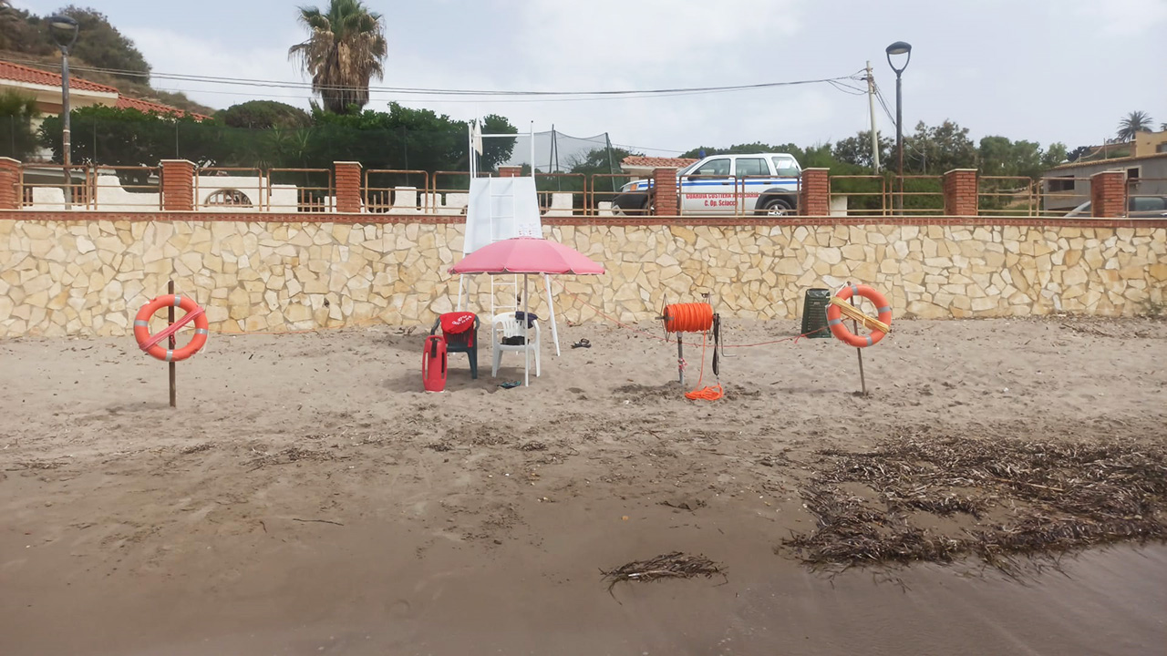 Alla Foggia l'estate sta finendo....senza ancora la postazione di salvataggio. Tante lamentele