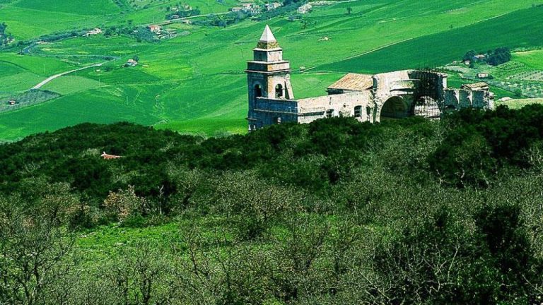 abbazia santa maria del bosco
