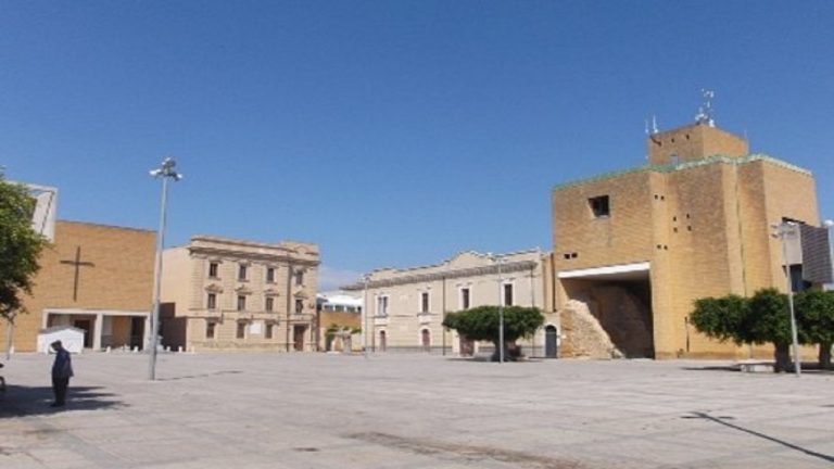 menfi piazza