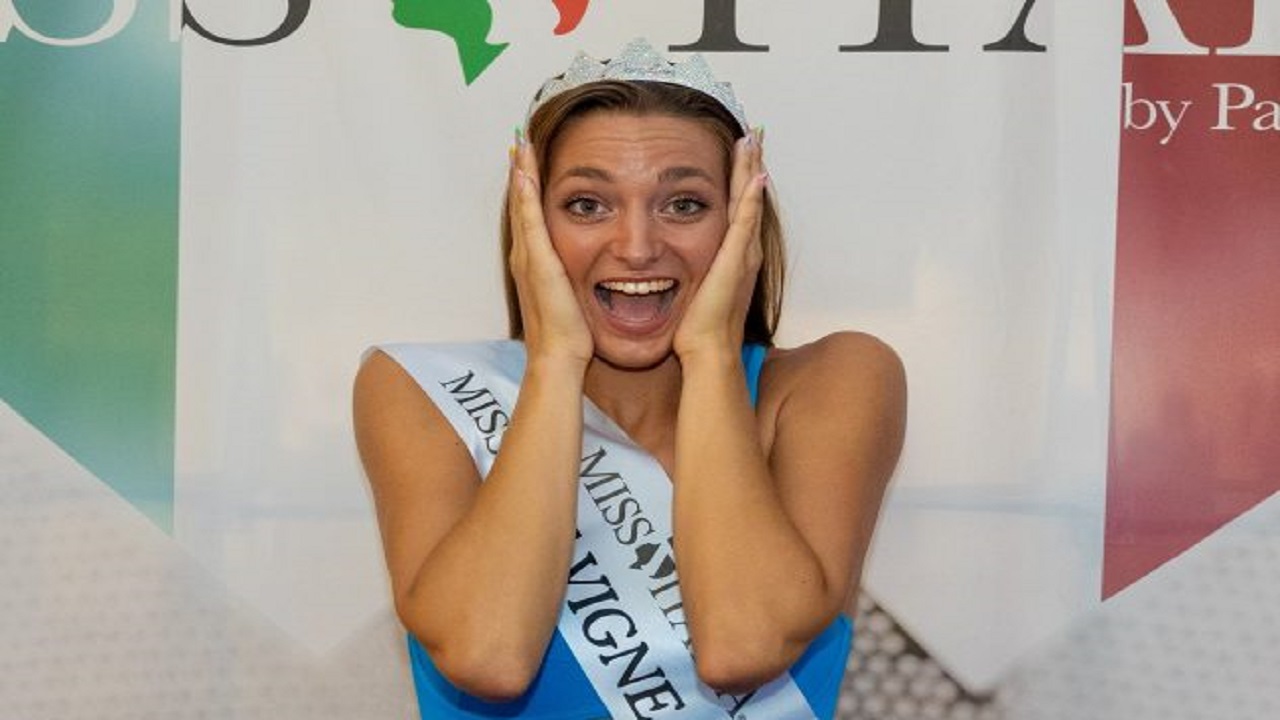 Elena Di Battista finalista regionale Miss Italia