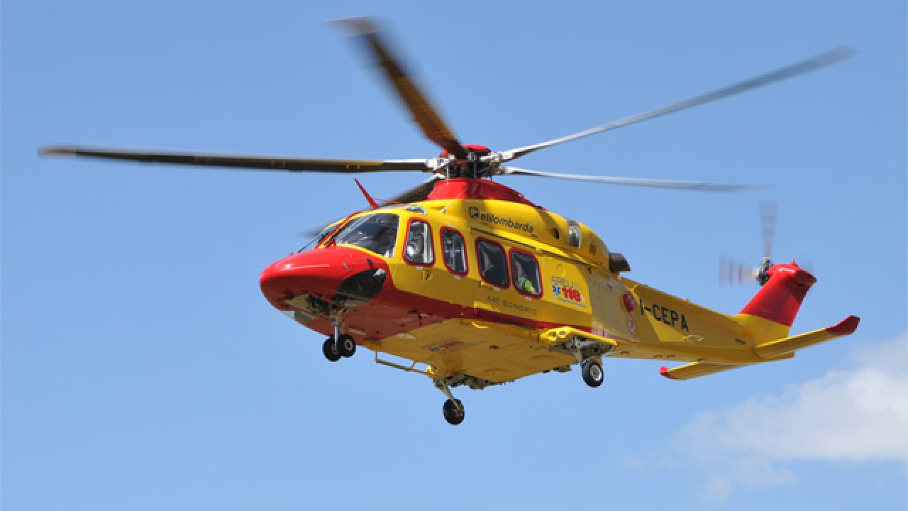 Incidente stradale ad Alessandria, motociclista trasportato a Palermo