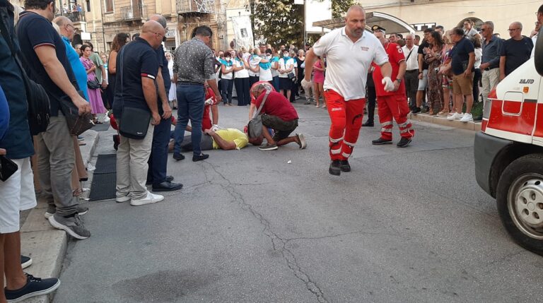 malore processione 2022