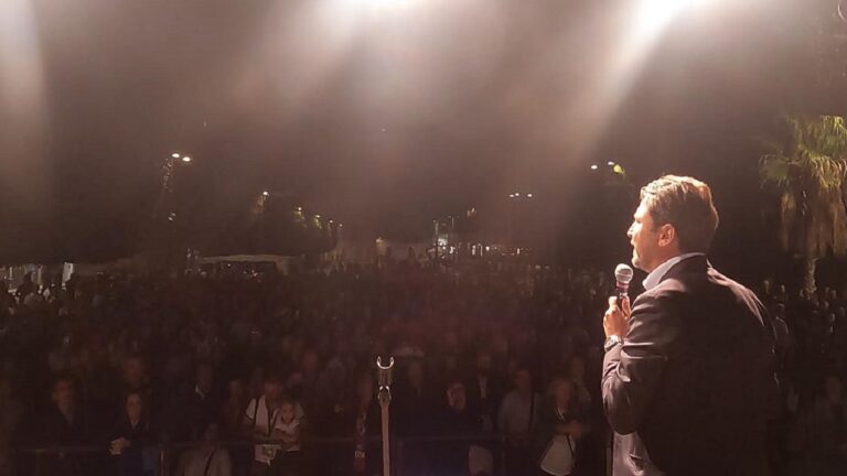 michele catanzaro comizio