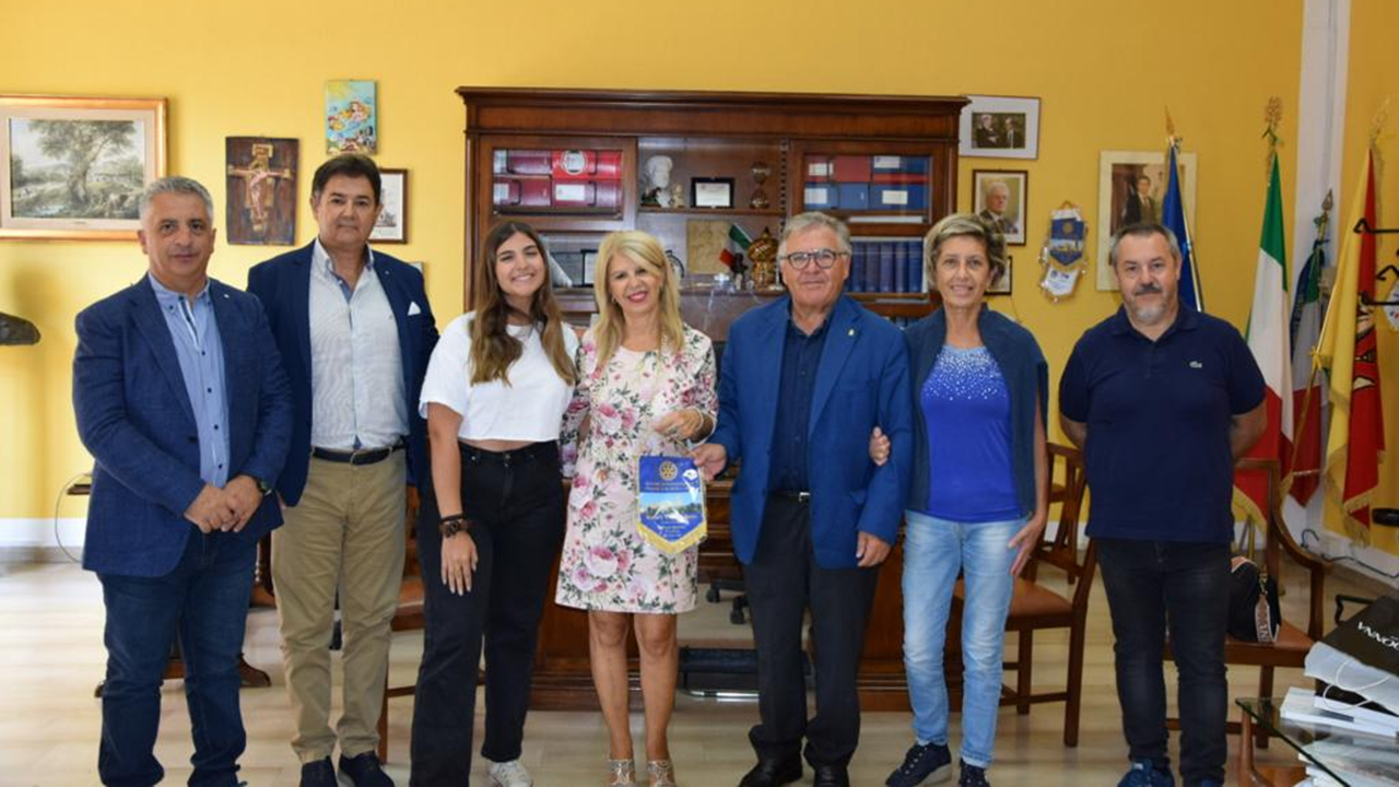 Ribera, intesa tra Rotary Club e istituto 