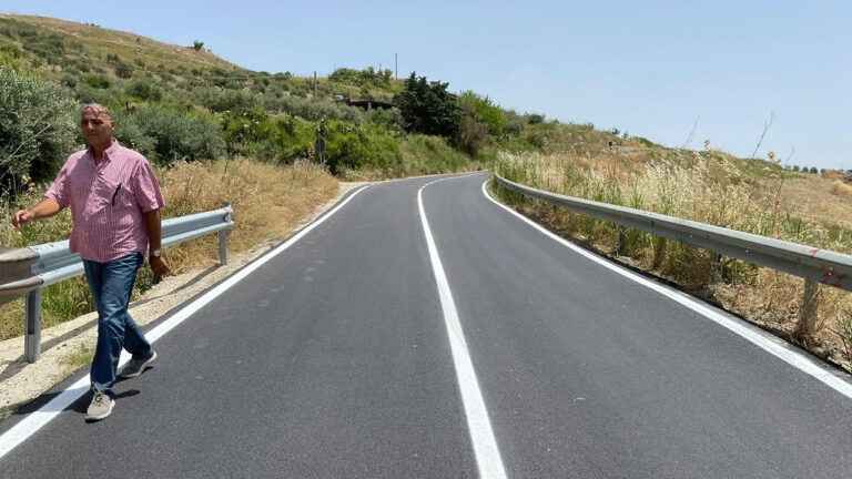 Strada Ribera Cianciana rifatta da Genio Civile