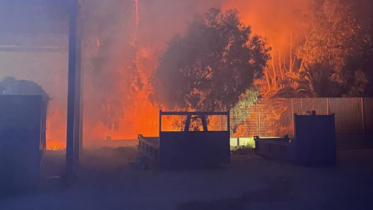 incendio isola ecologica